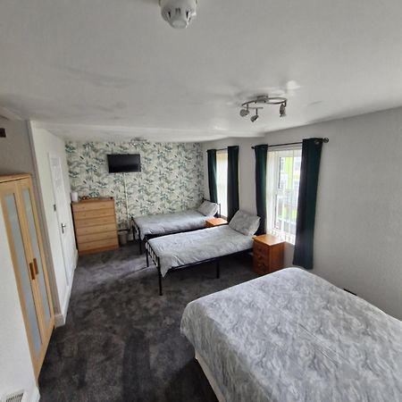 The Clevedon Bed & Breakfast Blackpool Exterior photo